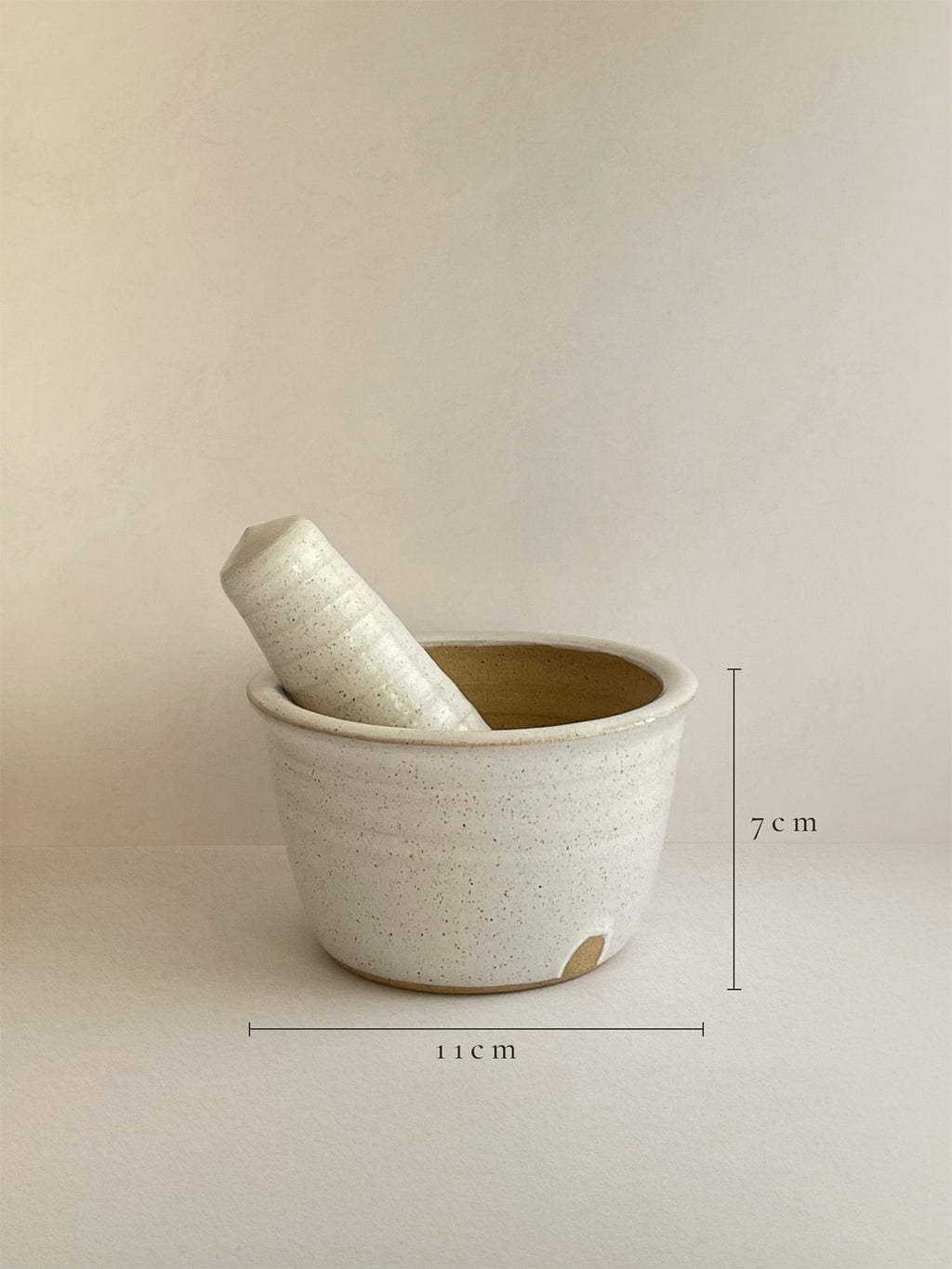White Speckle Handmade Ceramic Pestle & Mortar | 11cm