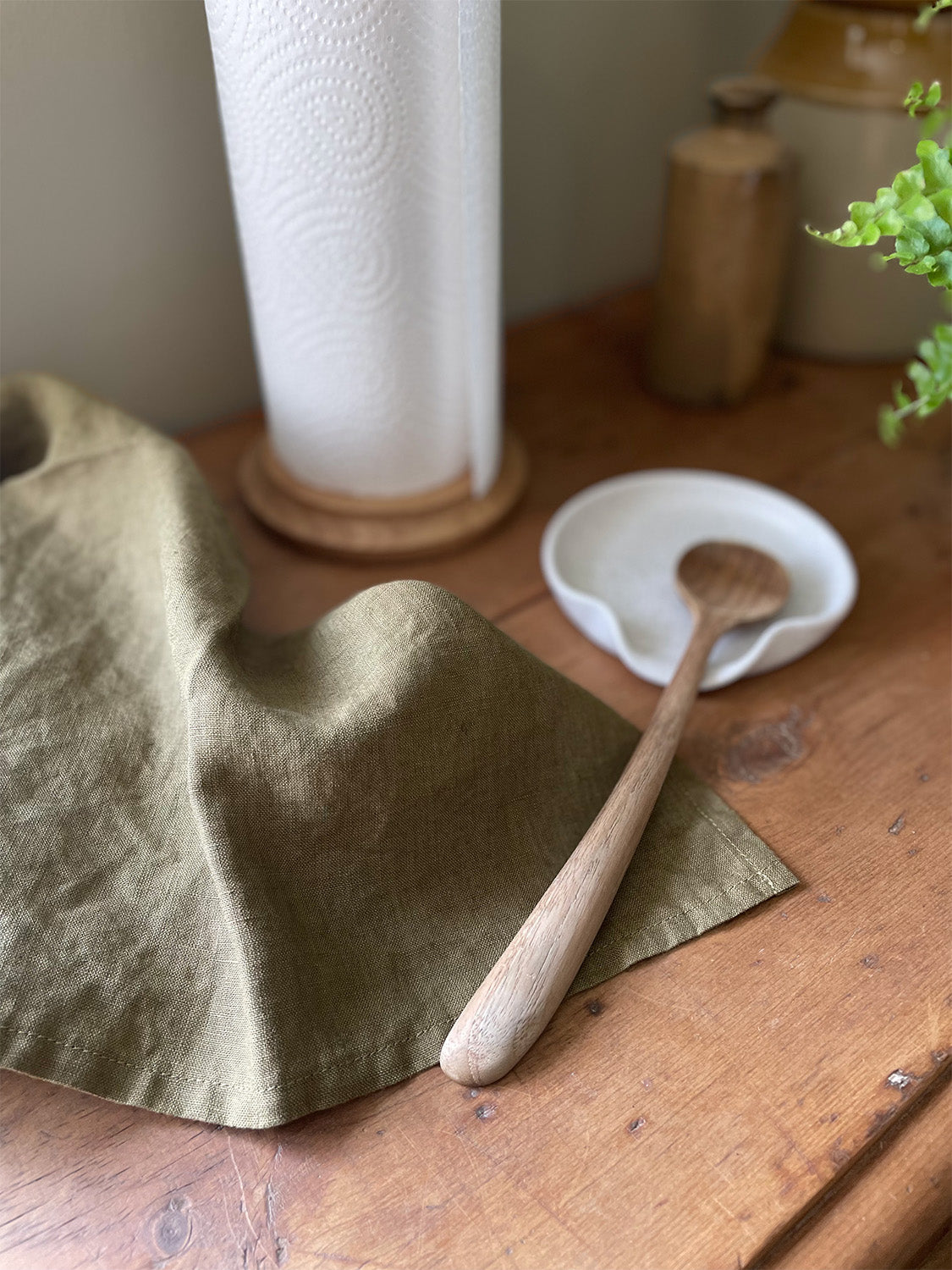 White Speckle Handmade Ceramic Spoon Rest | 12cm